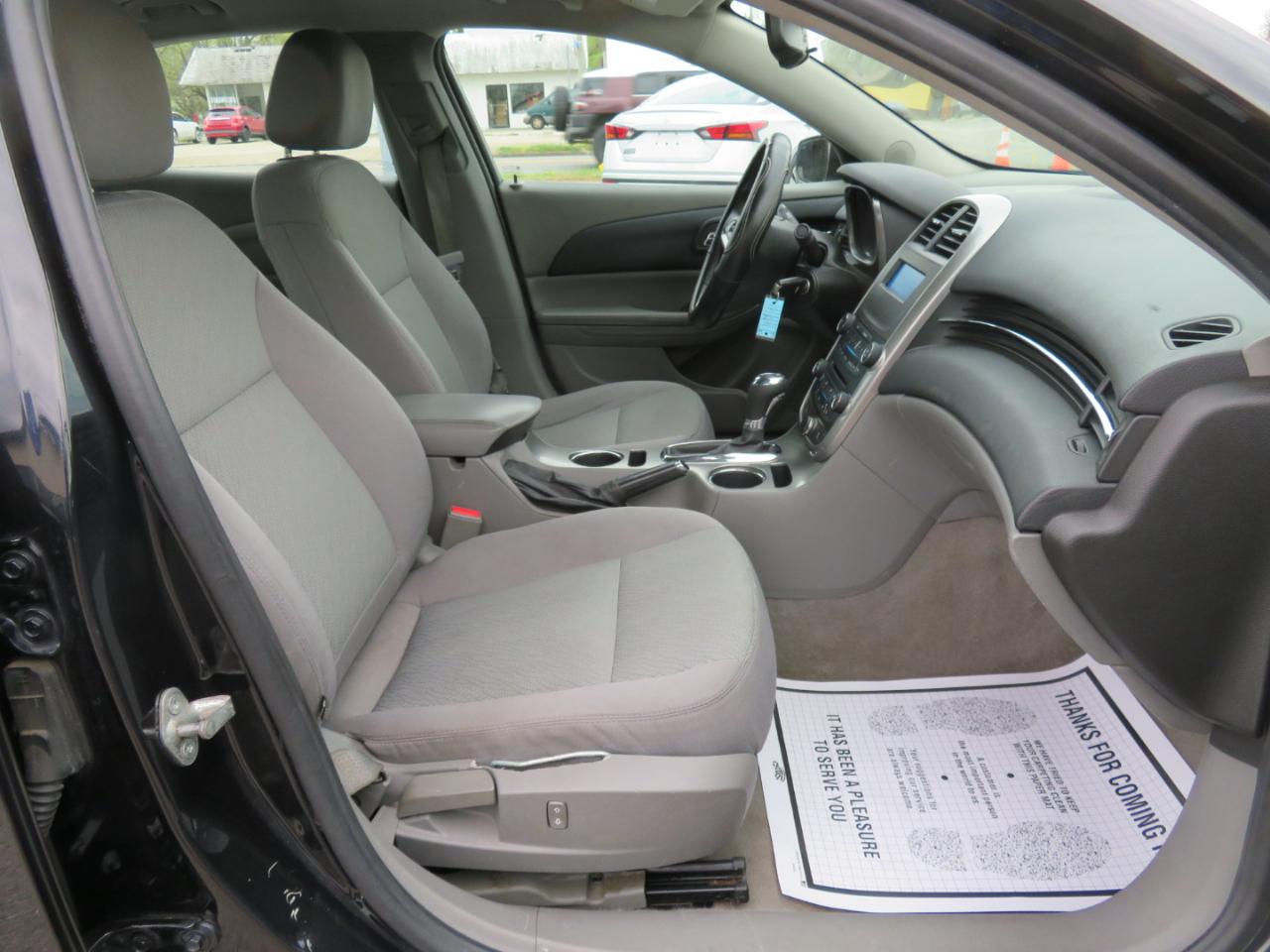 Chevrolet Malibu 4dr Sdn LS w/1LS 2015