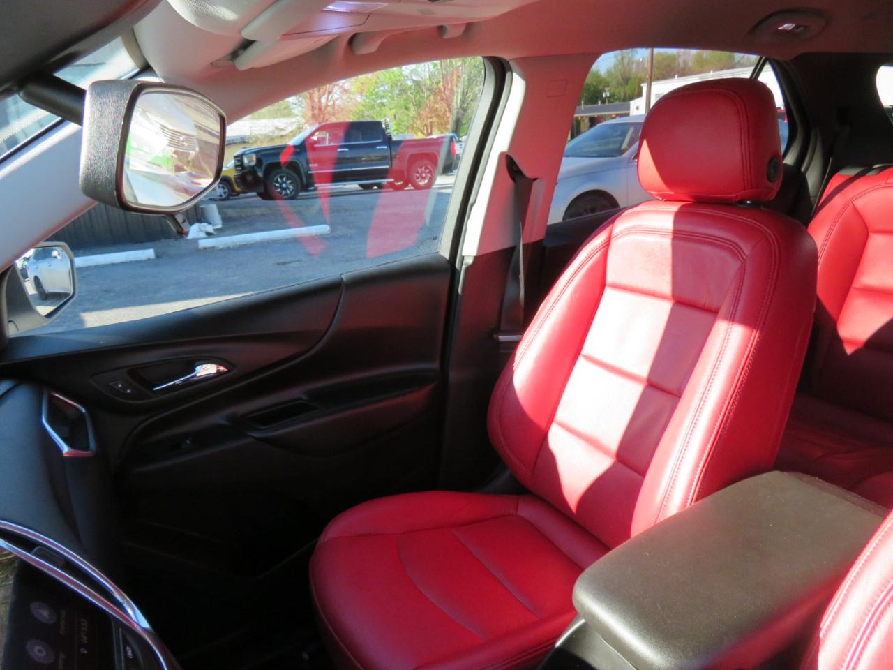 Chevrolet Equinox FWD 4dr LT w/2LT 2019