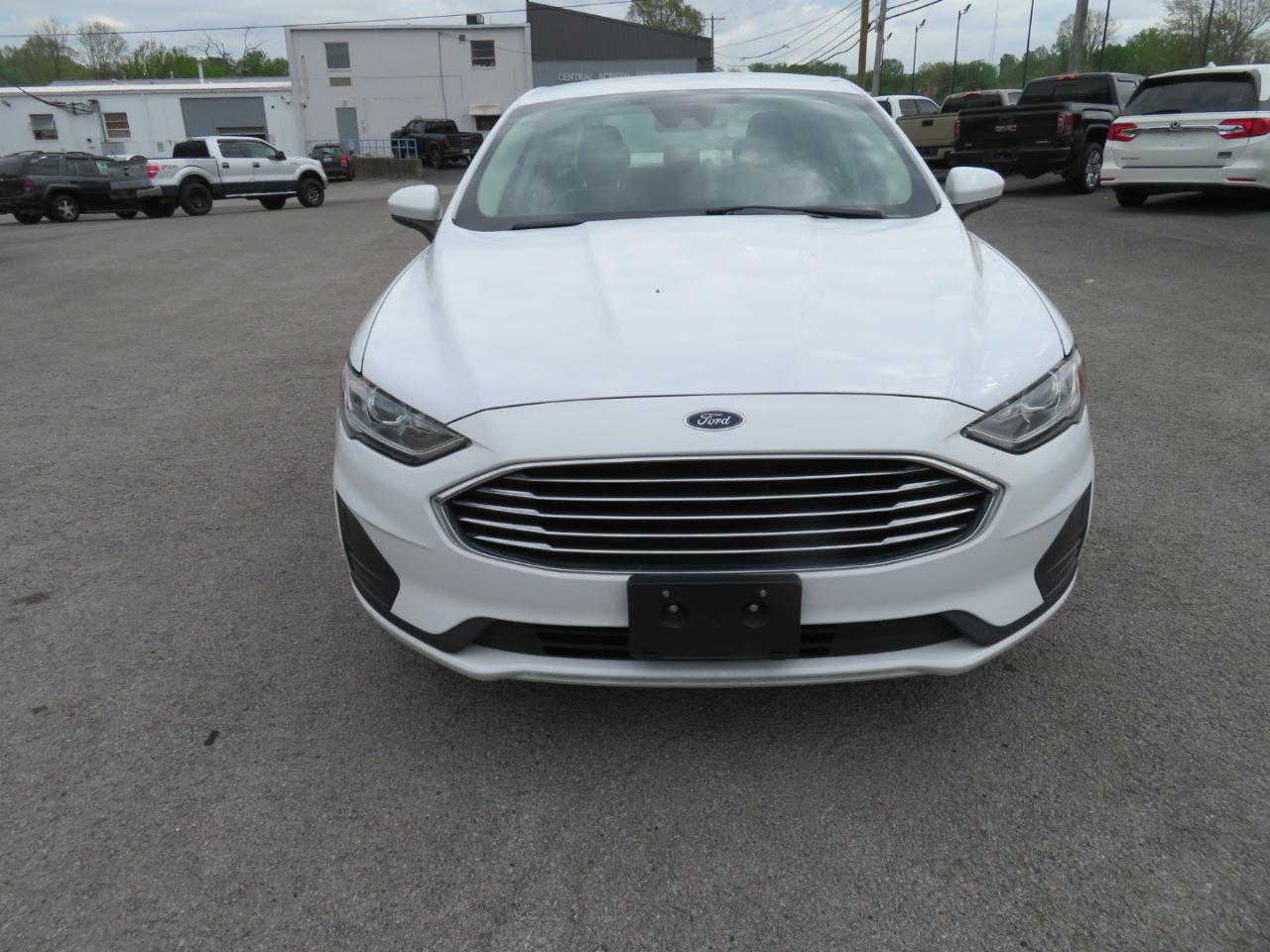 Ford Fusion SE FWD 2020