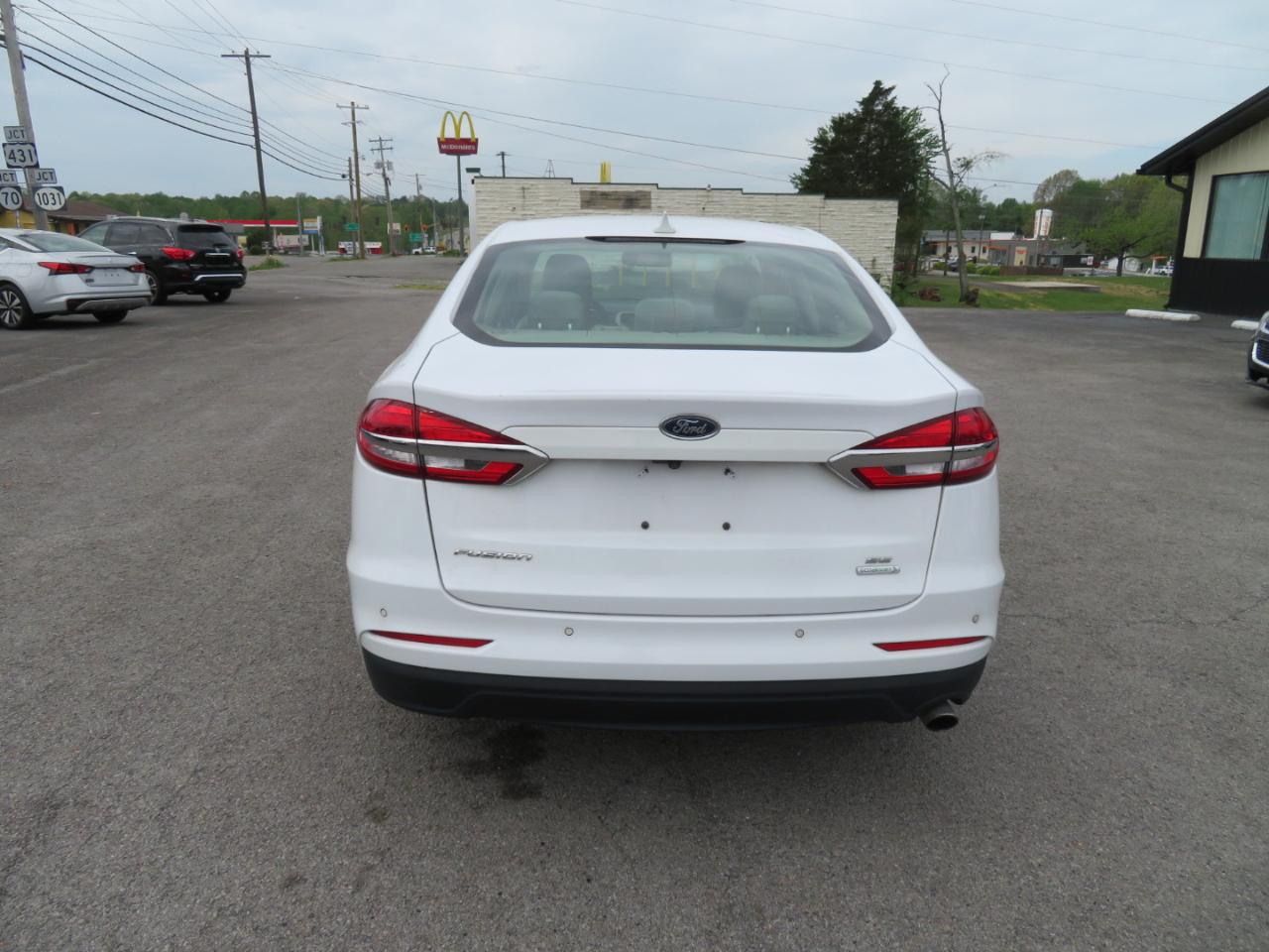 Ford Fusion SE FWD 2020