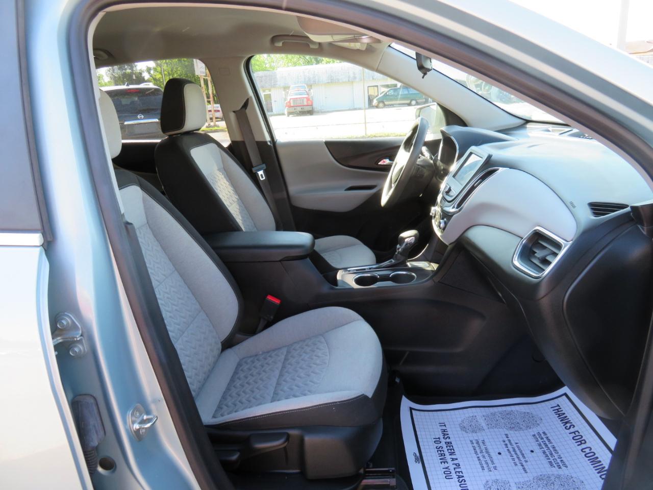 Chevrolet Equinox FWD 4dr LT w/1LT 2022