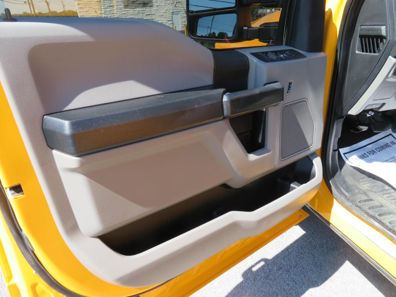 Ford Super Duty F-250 SRW XL 2WD SuperCab 6.75' Box 2020