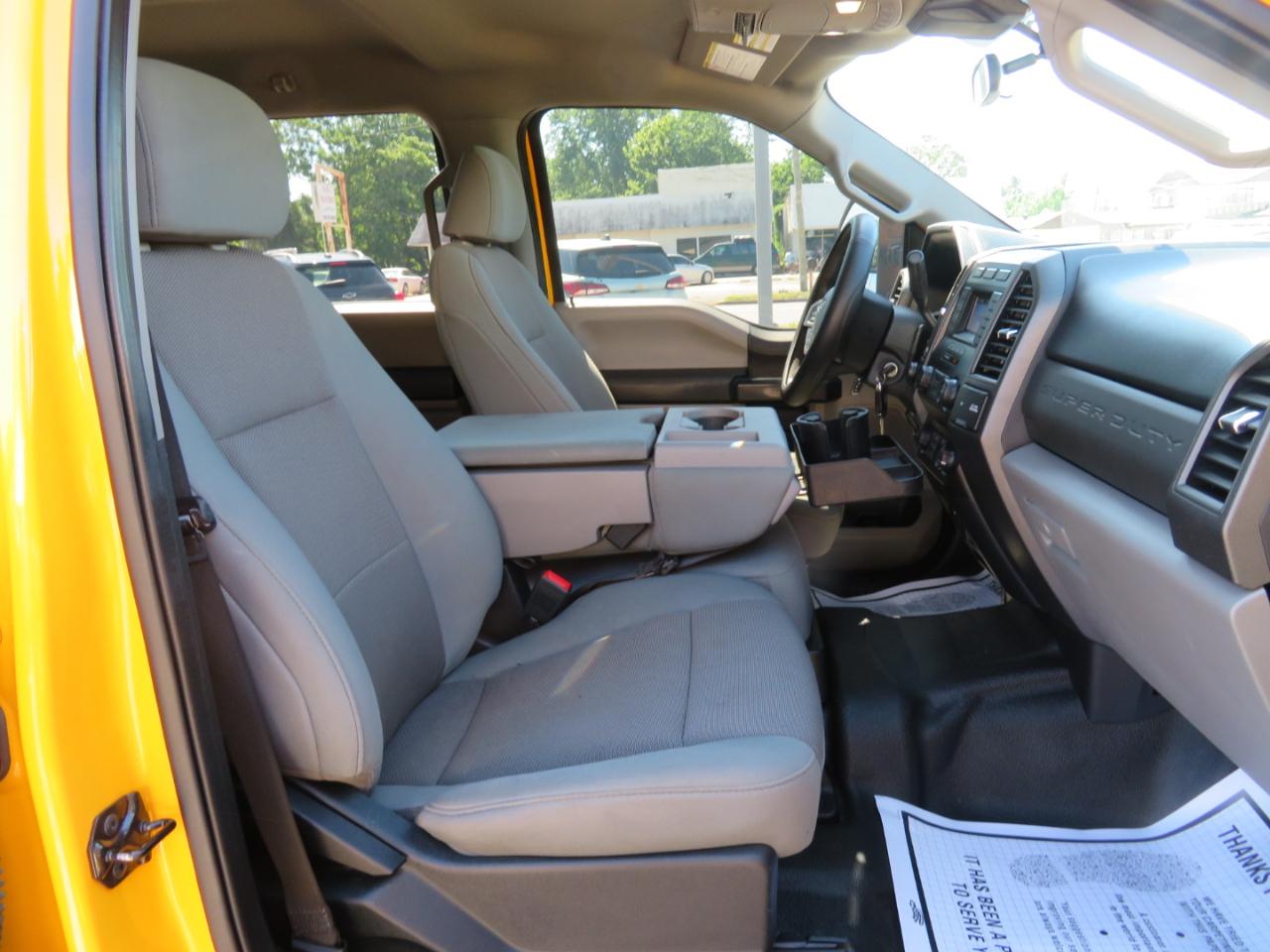 Ford Super Duty F-250 SRW XL 2WD SuperCab 6.75' Box 2020