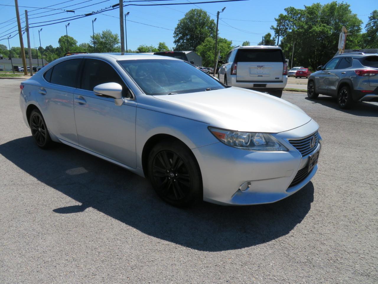 Lexus ES 350 4dr Sdn 2015