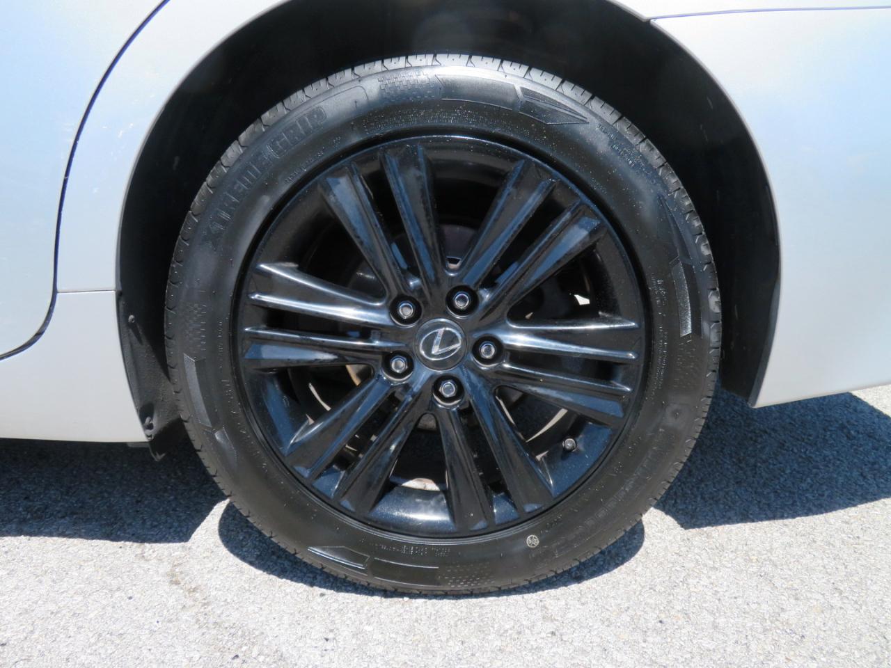 Lexus ES 350 4dr Sdn 2015