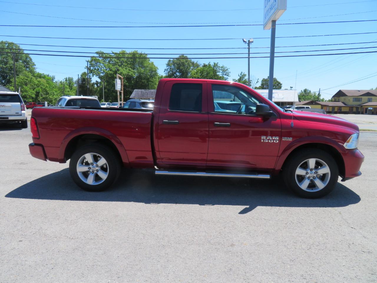 RAM 1500 4WD Quad Cab 140.5" Express 2014