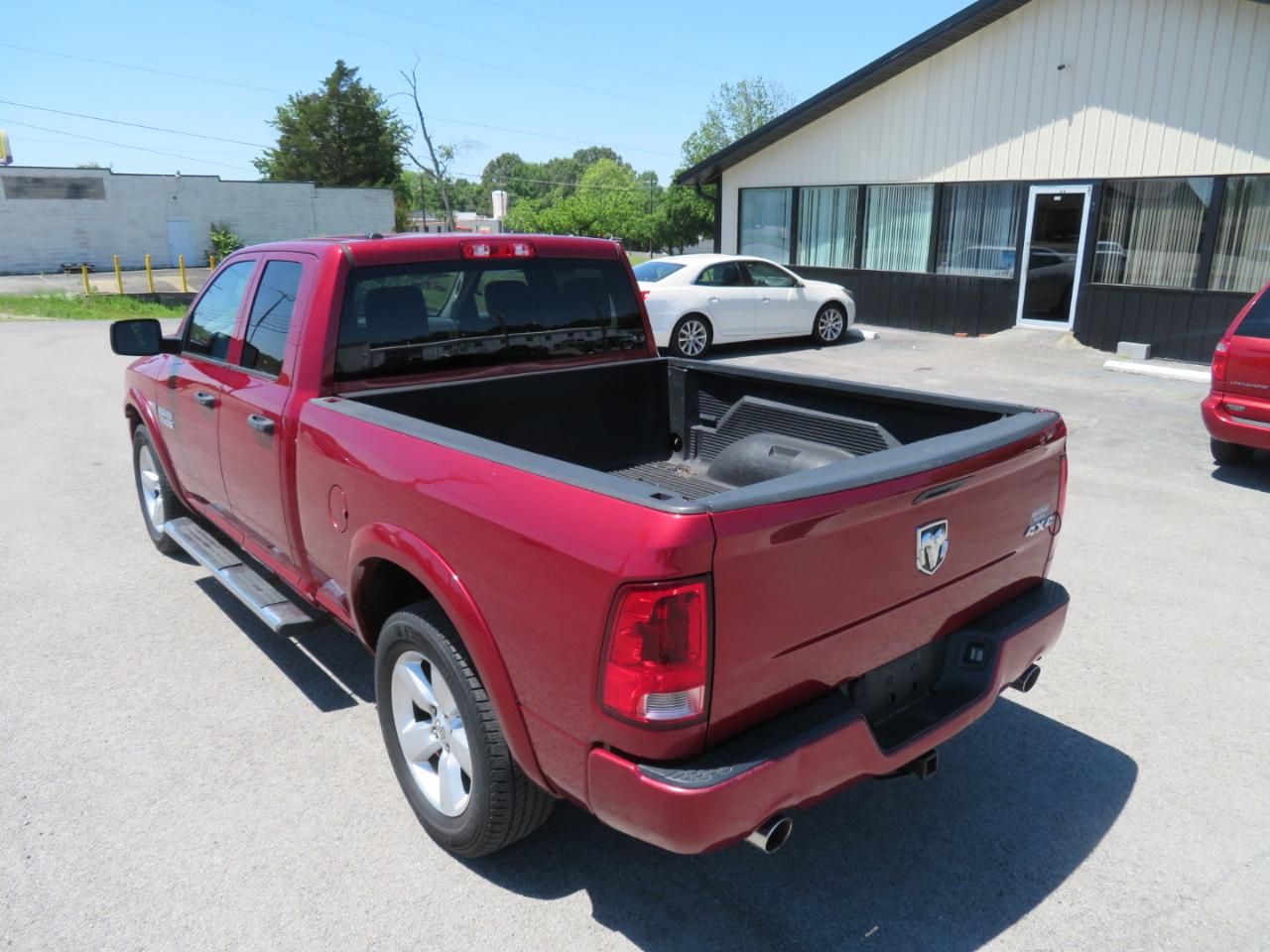 RAM 1500 4WD Quad Cab 140.5" Express 2014