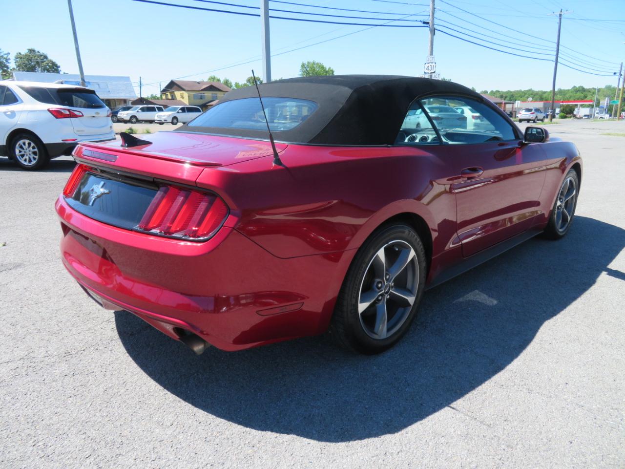 Ford Mustang 2dr Conv V6 2015