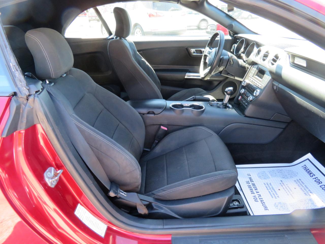 Ford Mustang 2dr Conv V6 2015