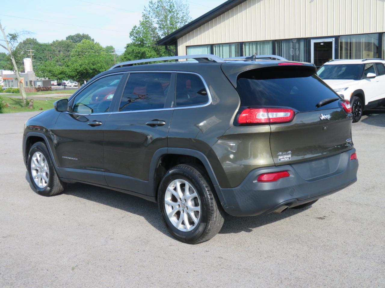 Jeep Cherokee 4WD 4dr Latitude 2015