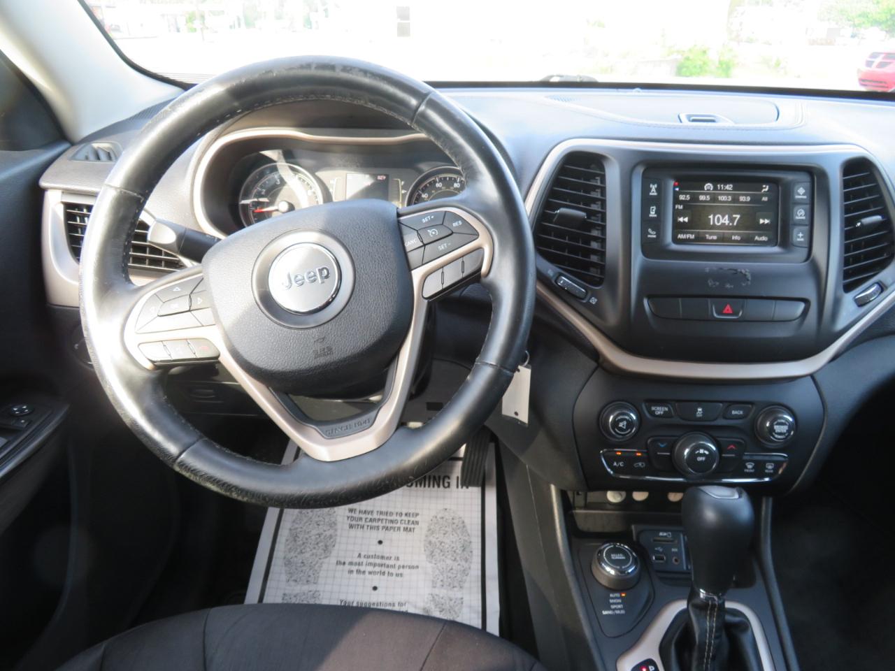 Jeep Cherokee 4WD 4dr Latitude 2015