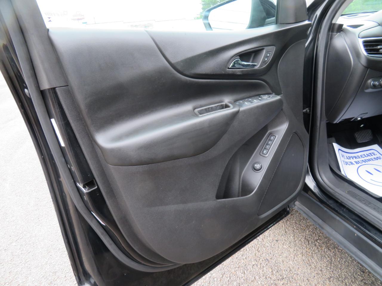 Chevrolet Equinox AWD 4dr LT w/2LT 2020