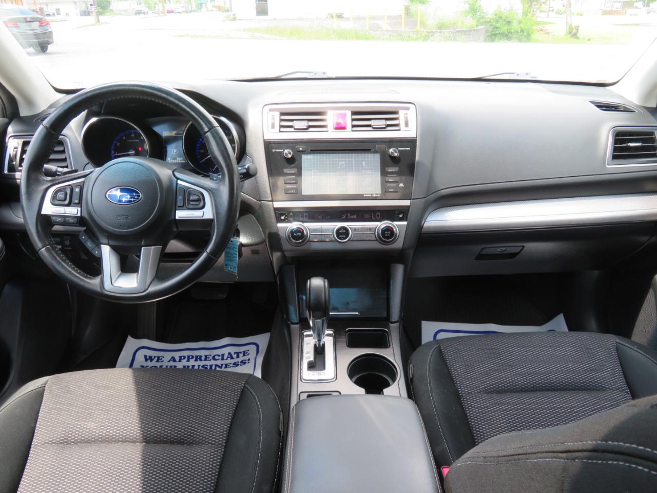Subaru Outback 4dr Wgn 2.5i Premium 2015