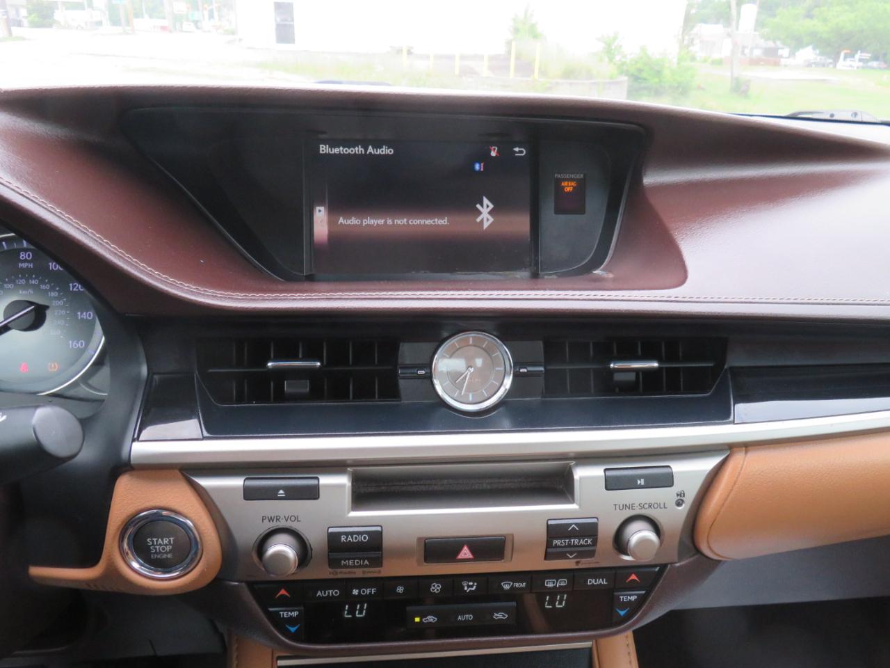 Lexus ES 350 4dr Sdn 2016