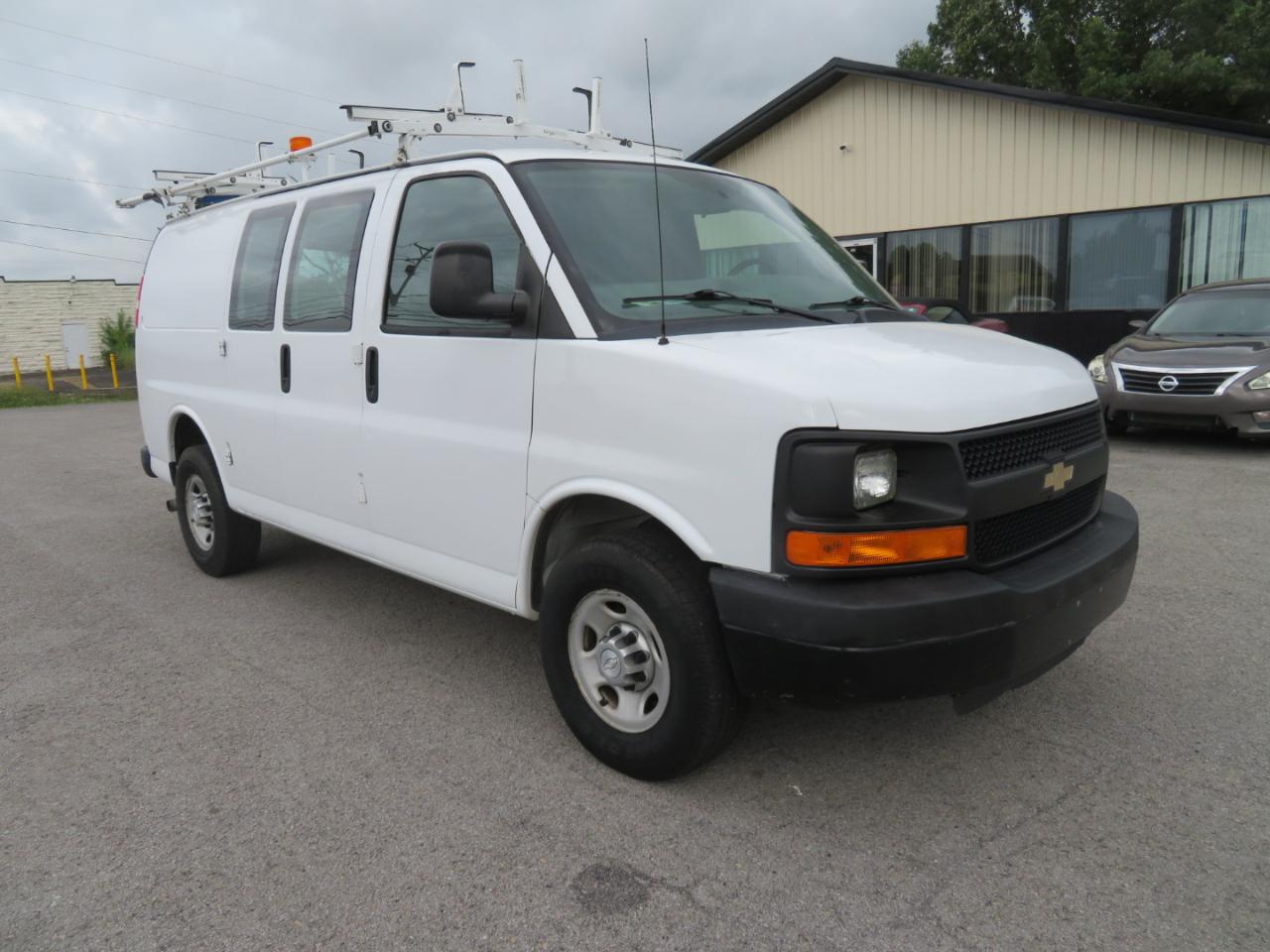 Chevrolet Express Cargo Van RWD 2500 135" 2015