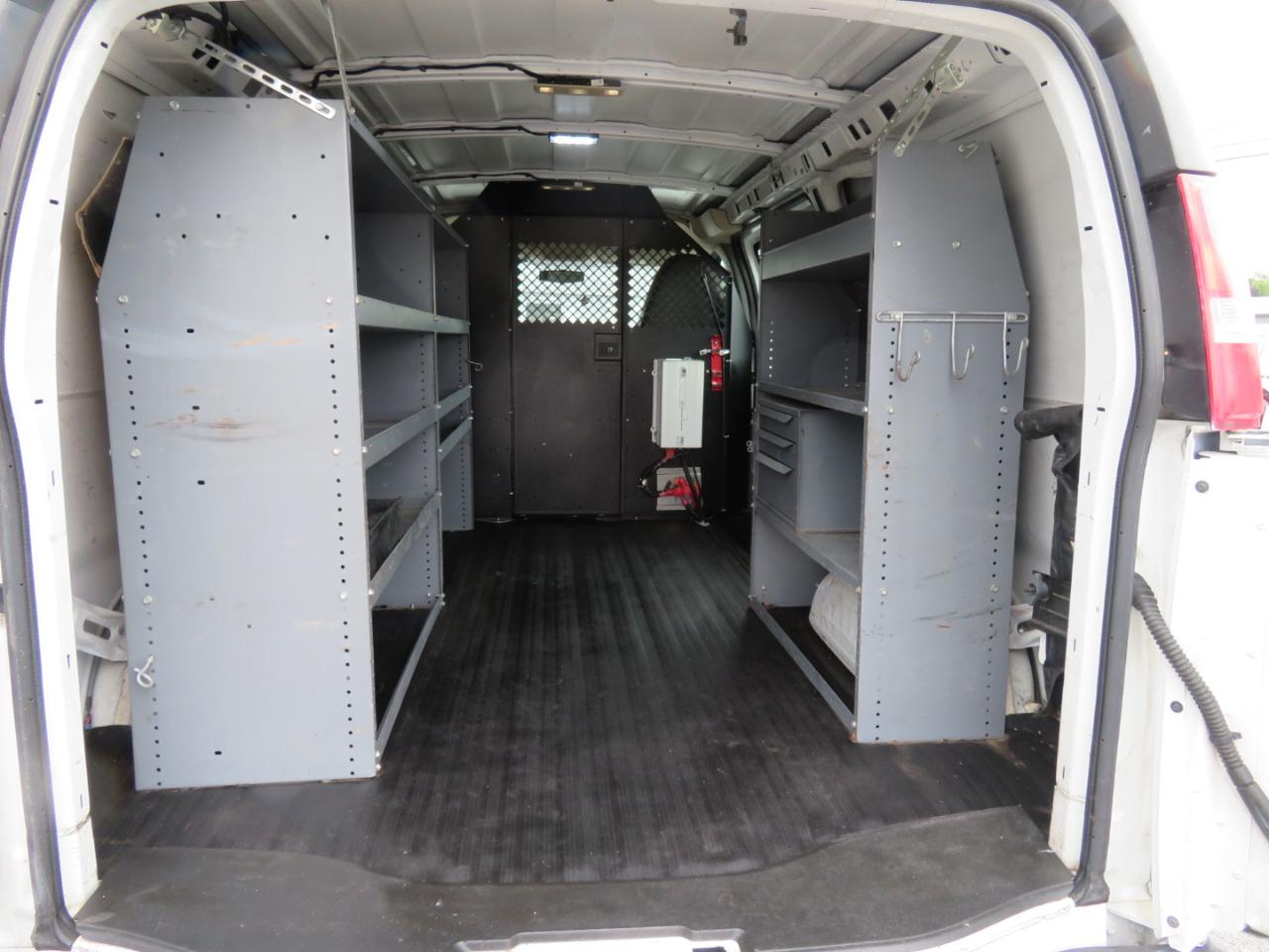 Chevrolet Express Cargo Van RWD 2500 135" 2015