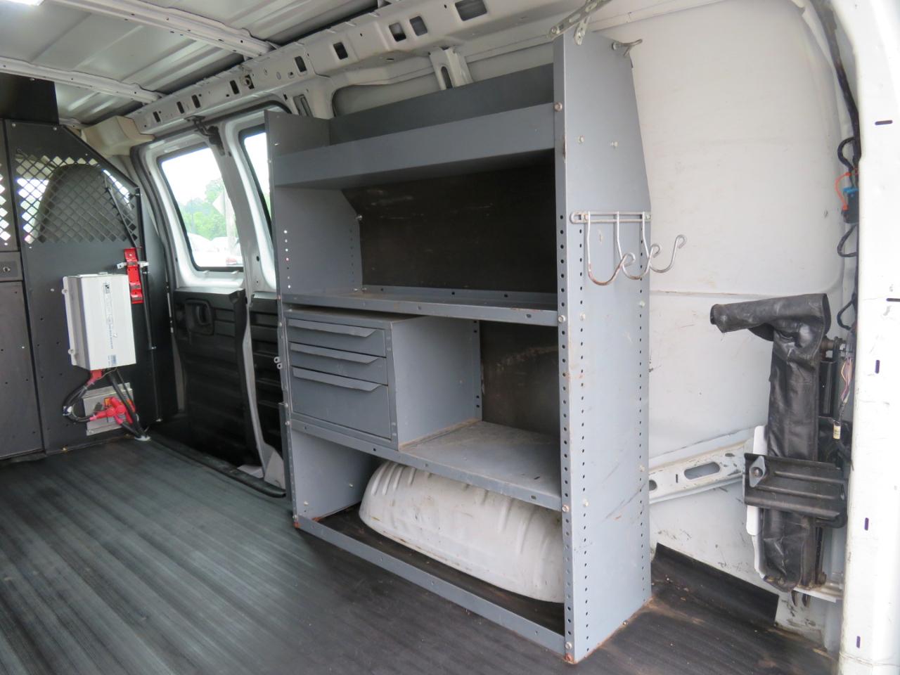 Chevrolet Express Cargo Van RWD 2500 135" 2015