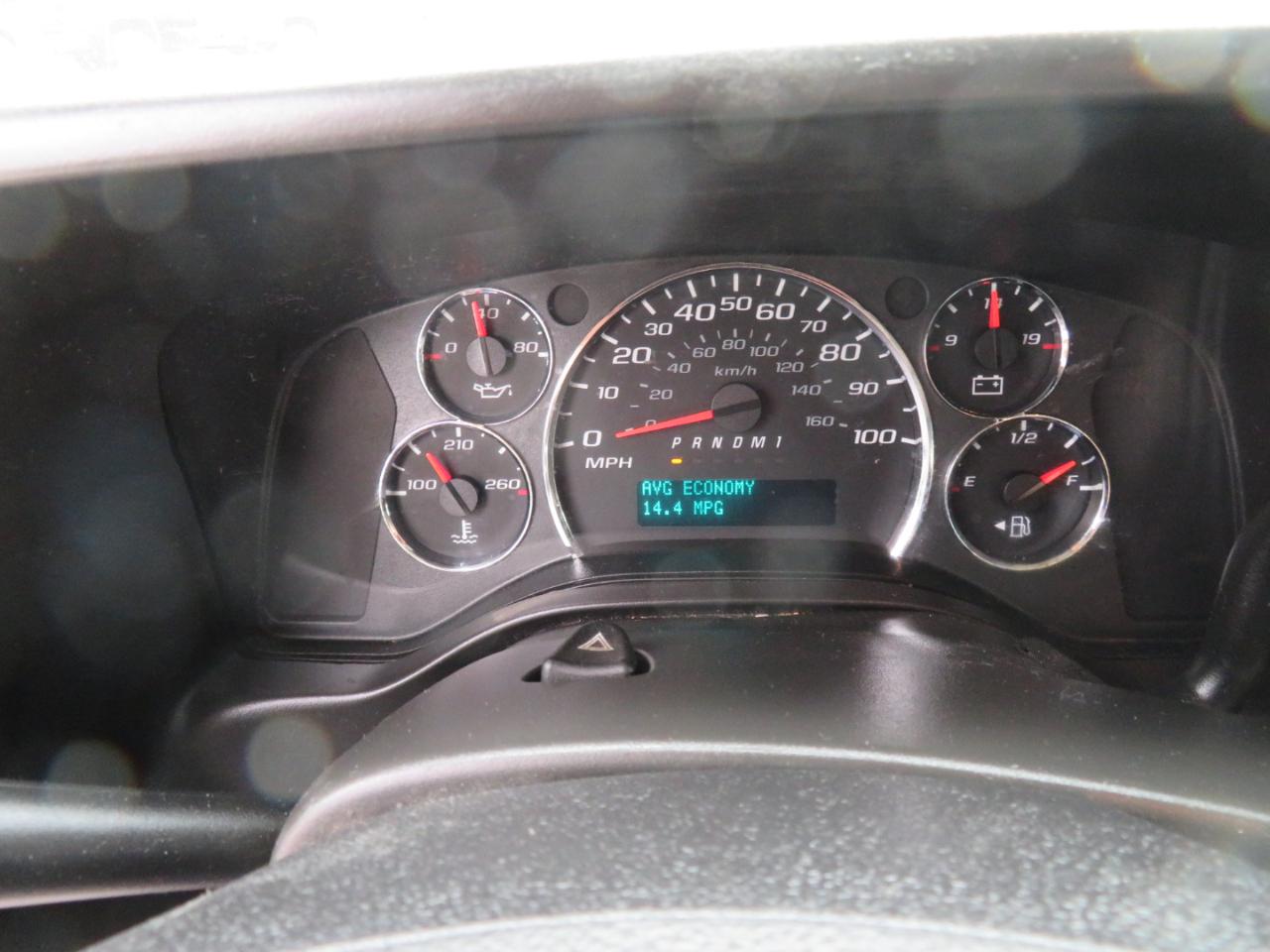 Chevrolet Express Cargo Van RWD 2500 135" 2015