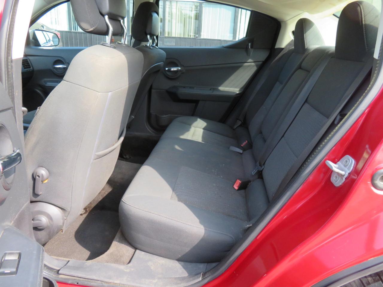 Dodge Avenger 4dr Sdn SXT 2010