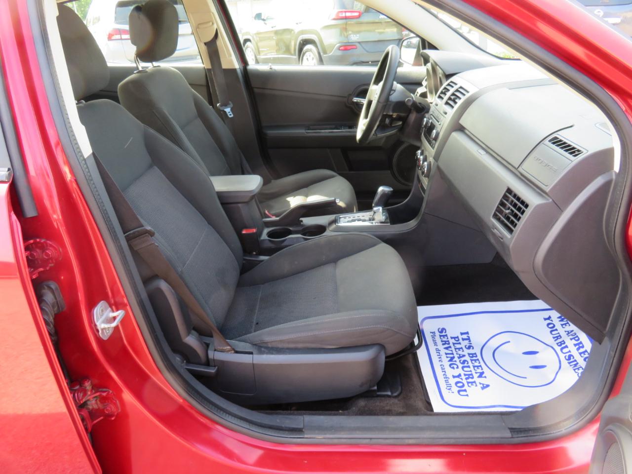 Dodge Avenger 4dr Sdn SXT 2010
