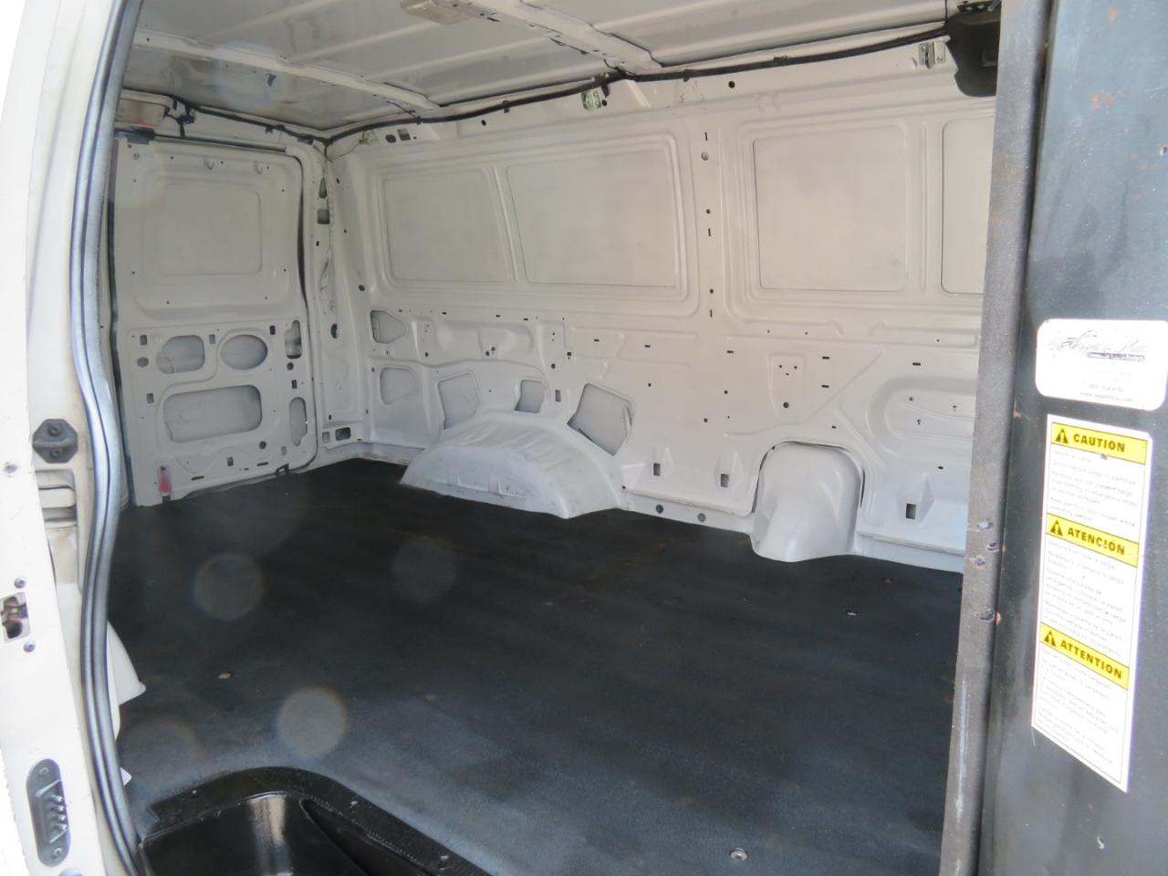 Ford Econoline Cargo Van E-250 Commercial 2012
