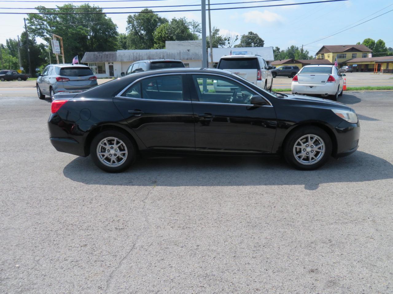 Chevrolet Malibu 4dr Sdn LS w/1FL 2013