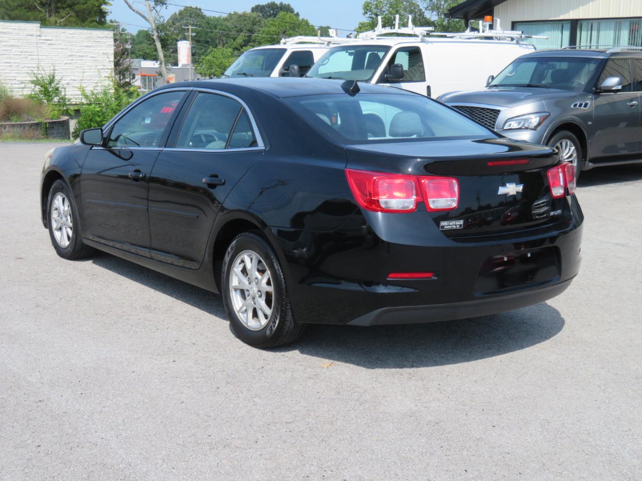 Chevrolet Malibu 4dr Sdn LS w/1FL 2013