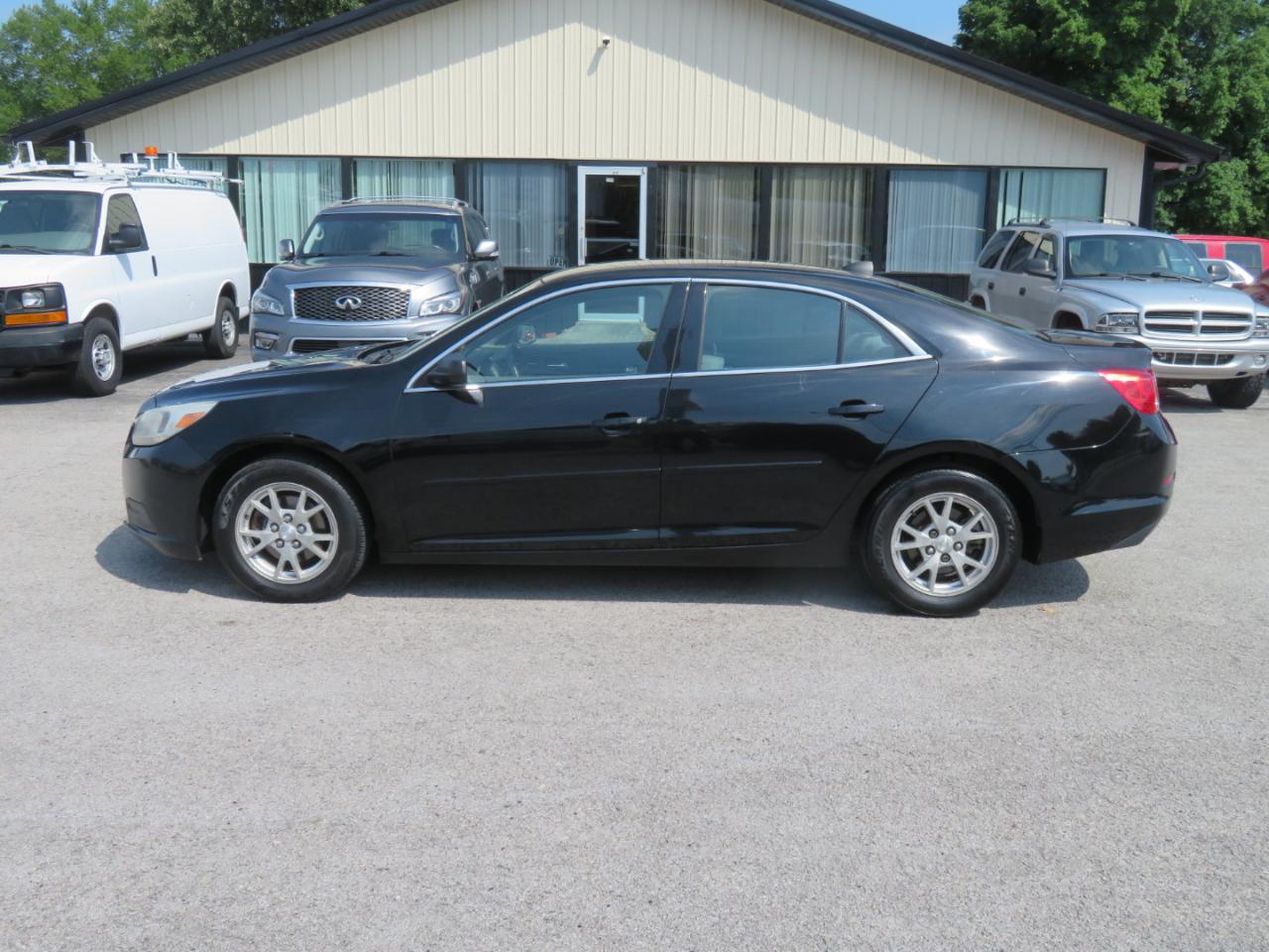 Chevrolet Malibu 4dr Sdn LS w/1FL 2013