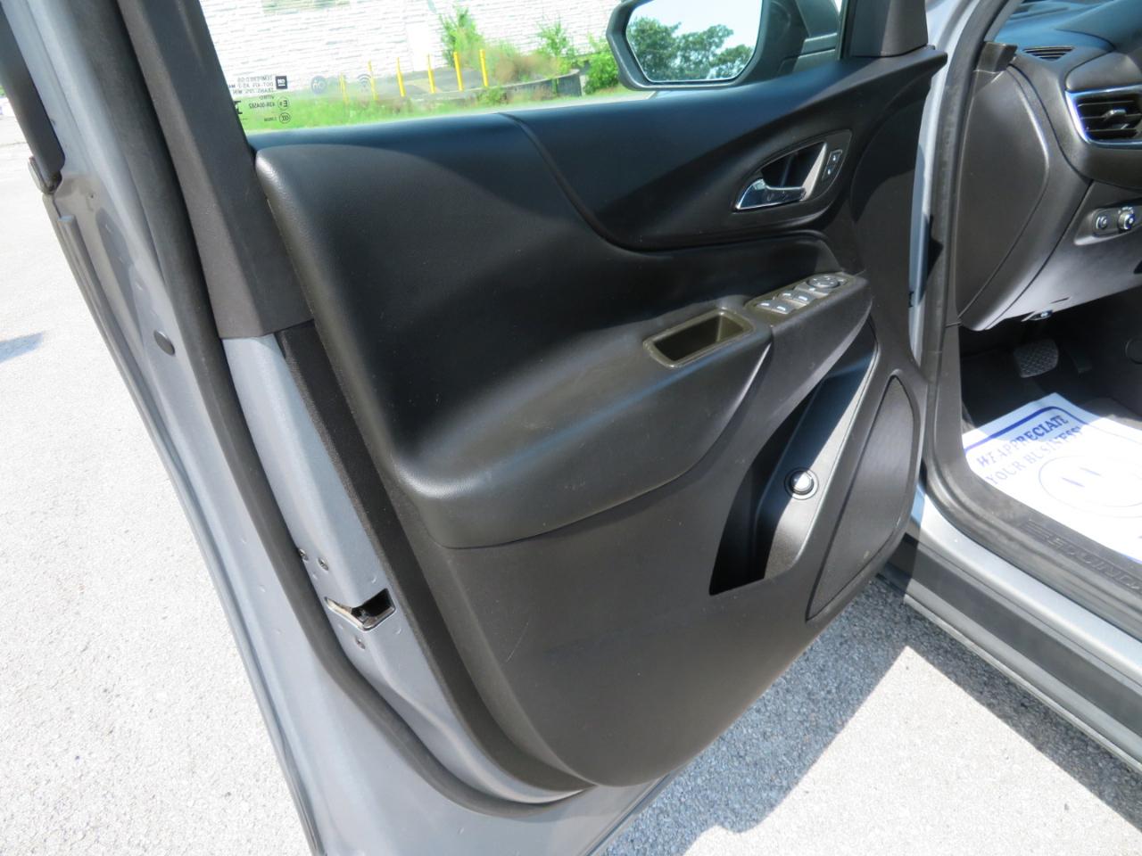 Chevrolet Equinox AWD 4dr LT w/2FL 2023
