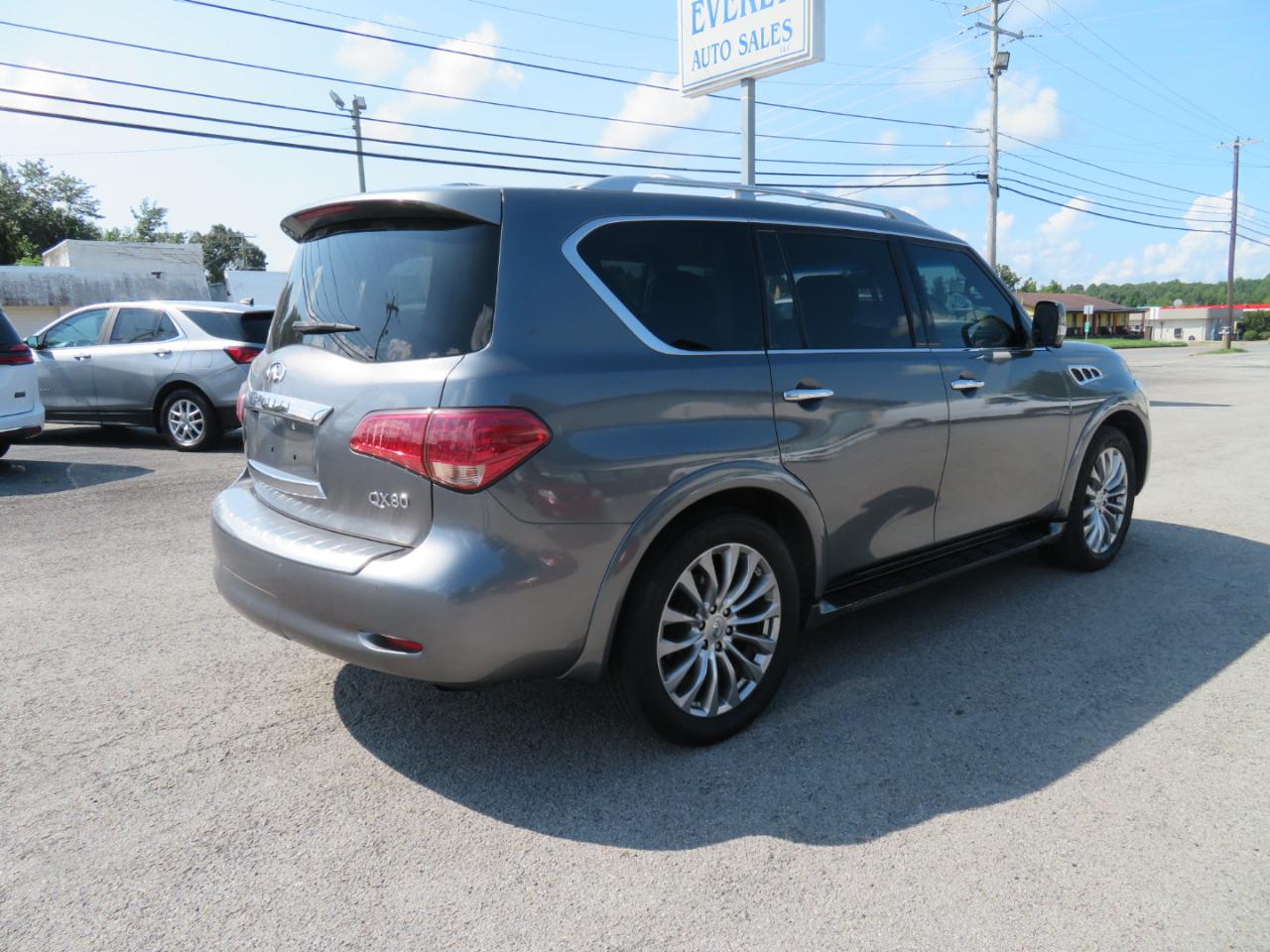 Infiniti QX80 4WD 4dr 2016