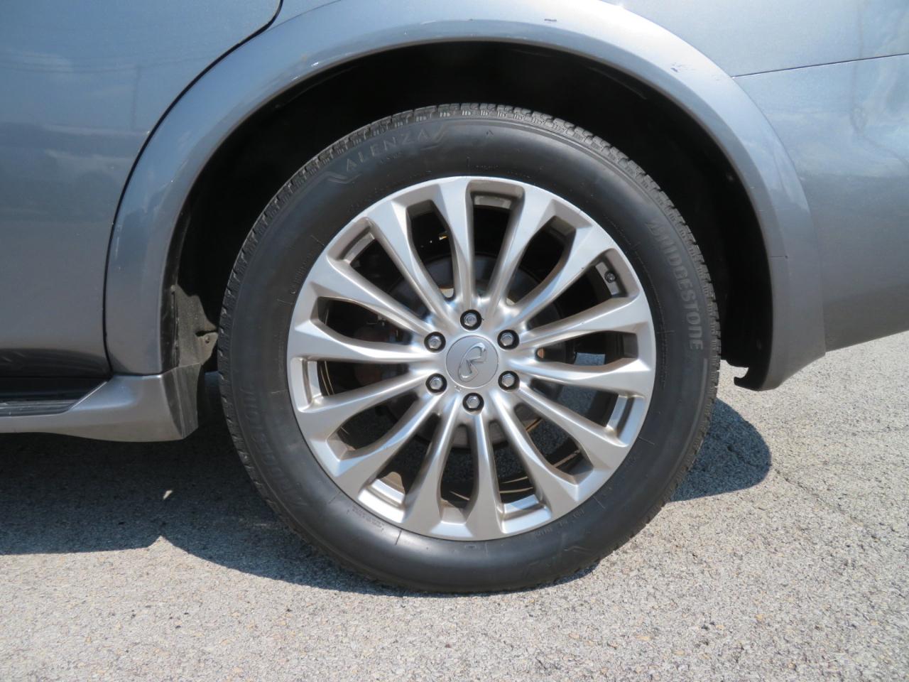 Infiniti QX80 4WD 4dr 2016