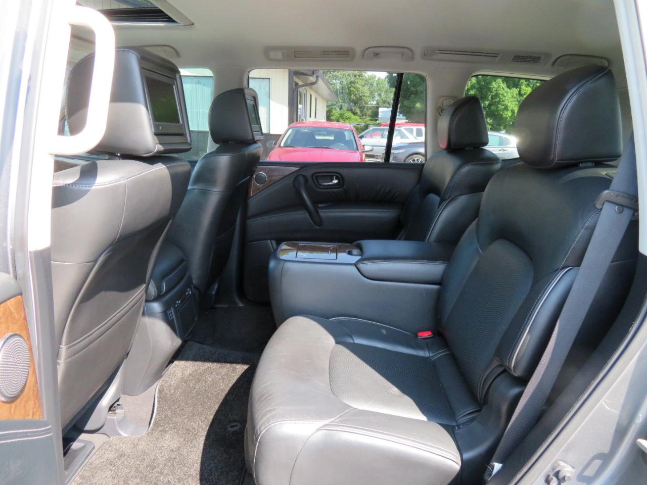 Infiniti QX80 4WD 4dr 2016