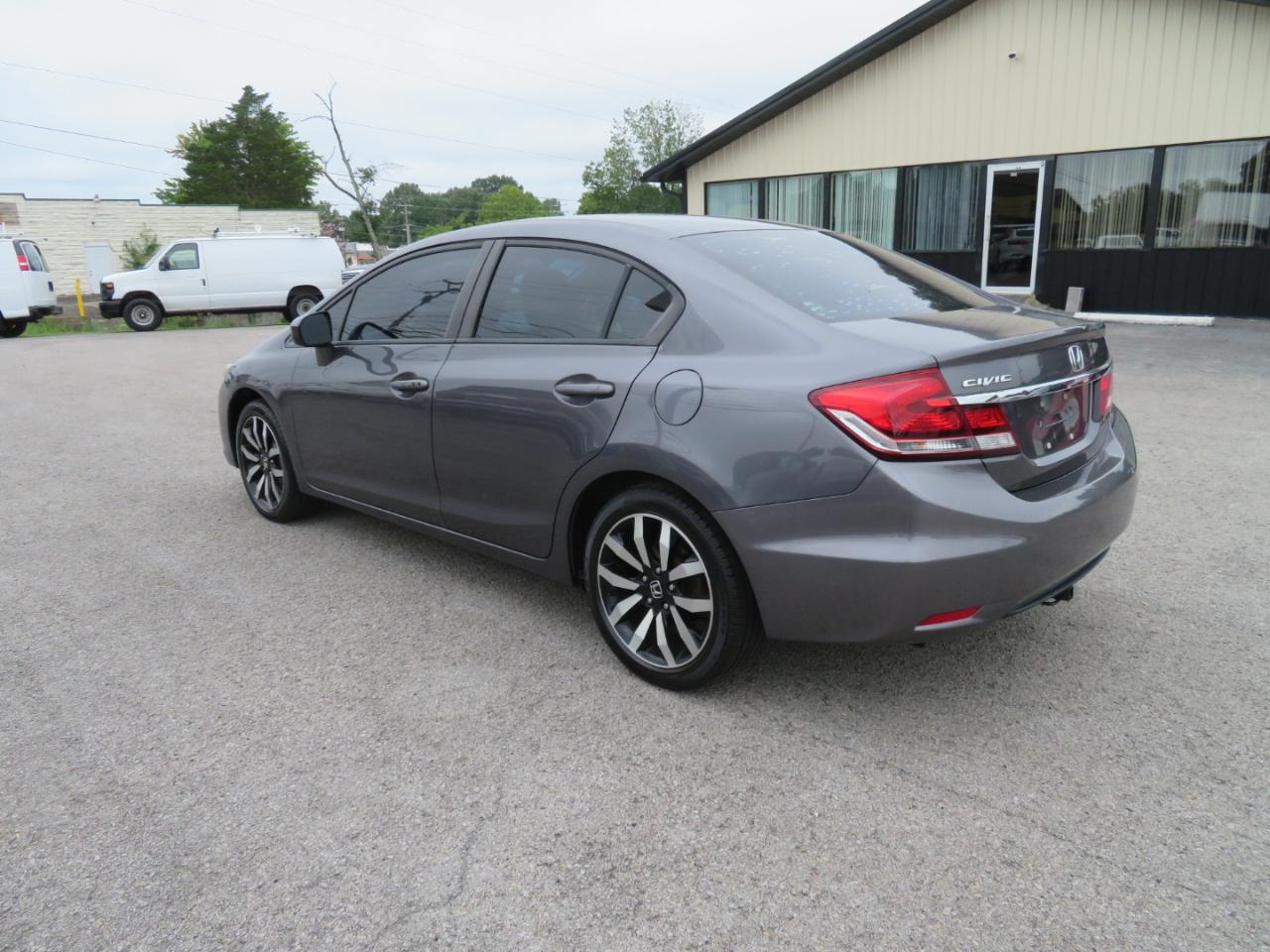 Honda Civic Sedan 4dr CVT EX-L 2015