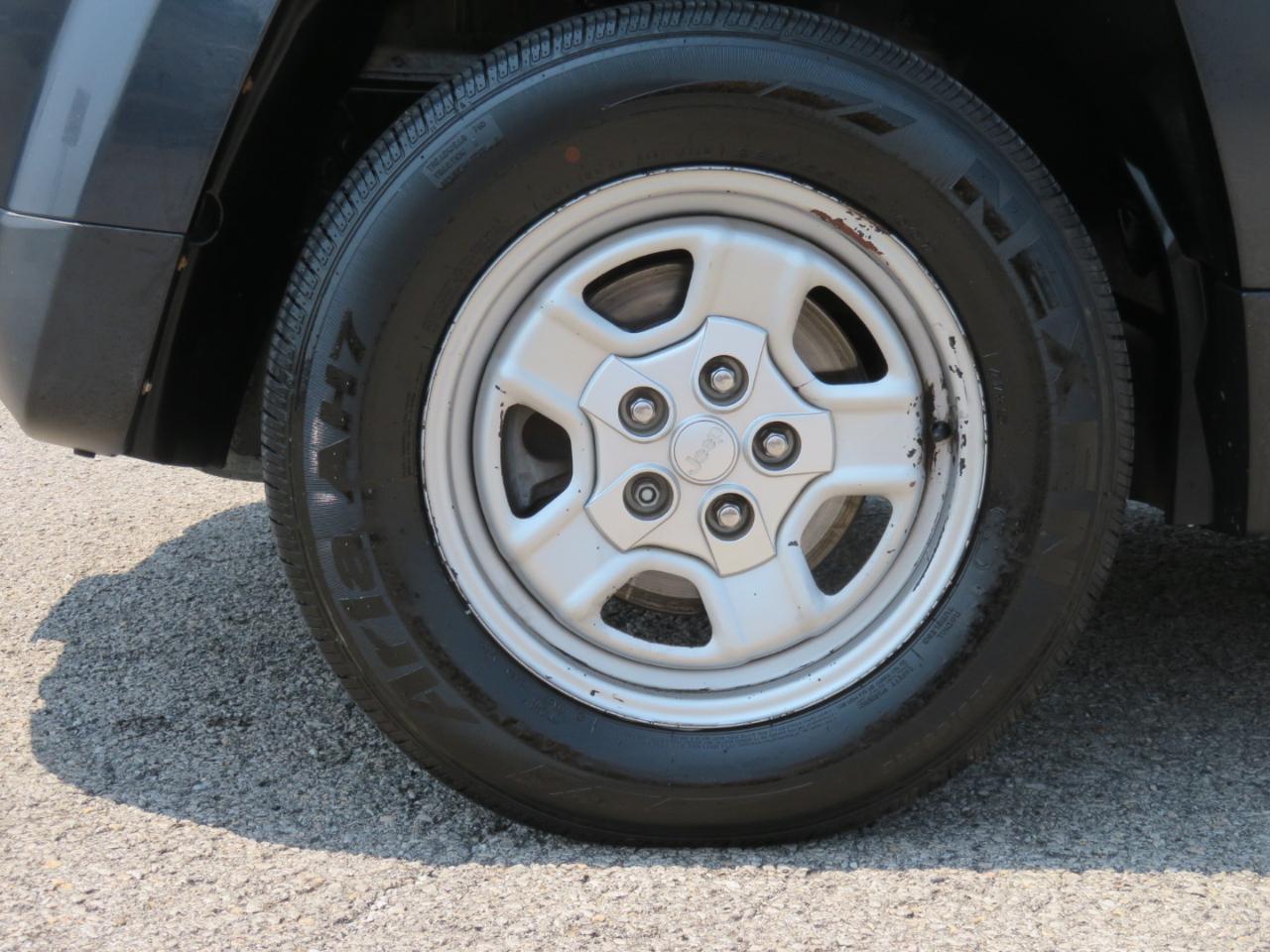 Jeep Patriot FWD 4dr Sport 2015