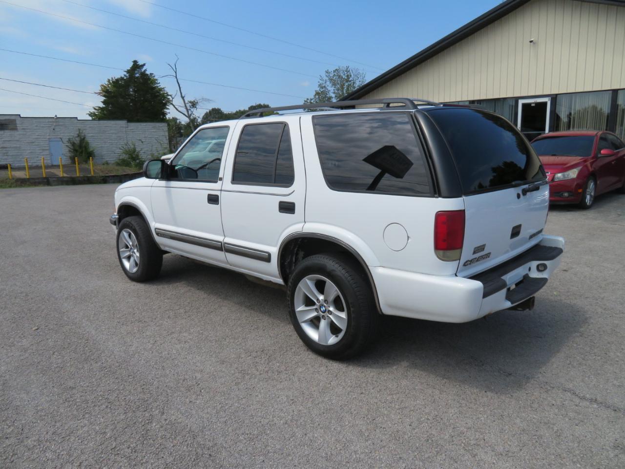 Chevrolet Blazer 4dr 4WD LT 2000