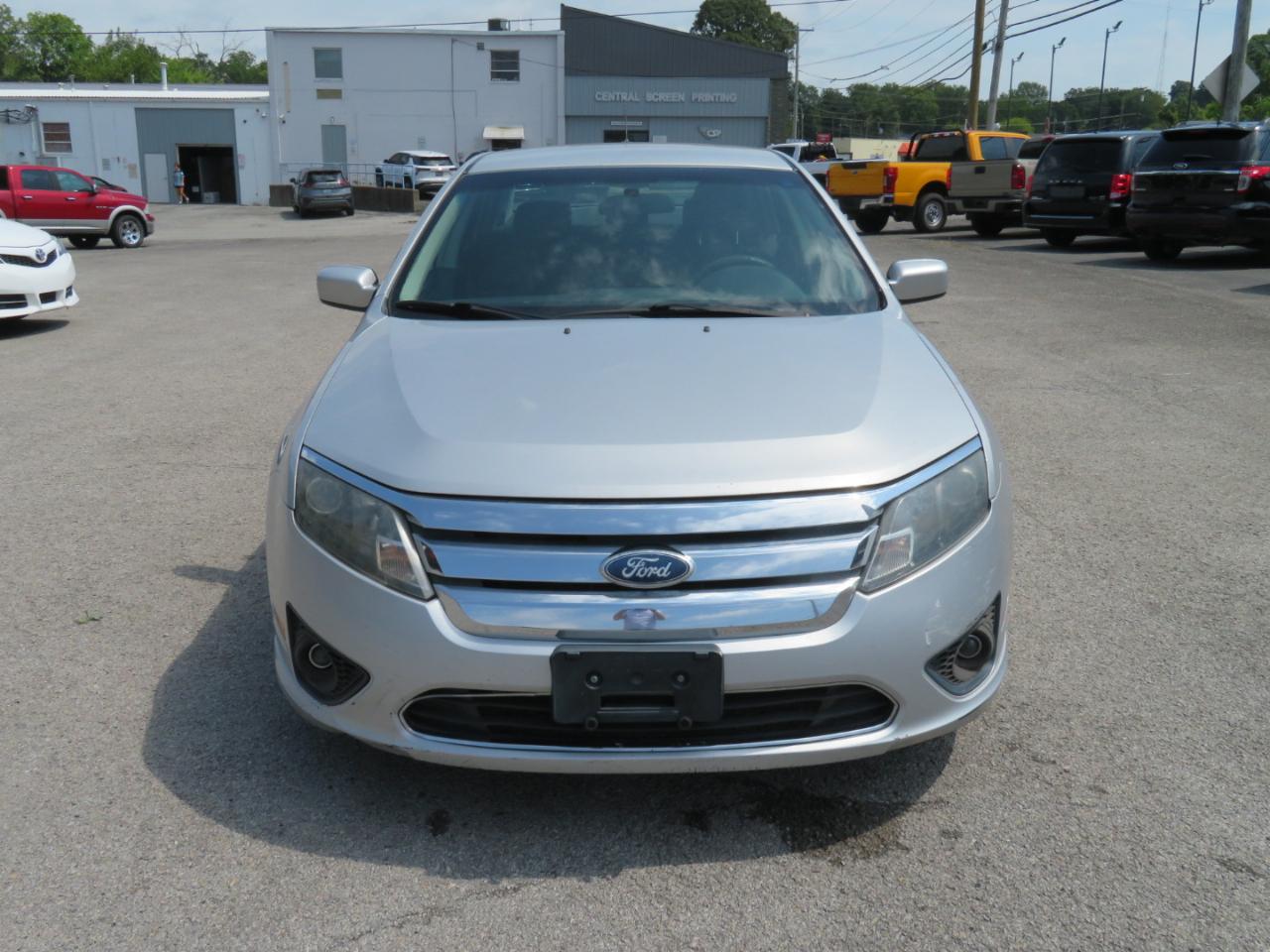 Ford Fusion 4dr Sdn SE FWD 2010