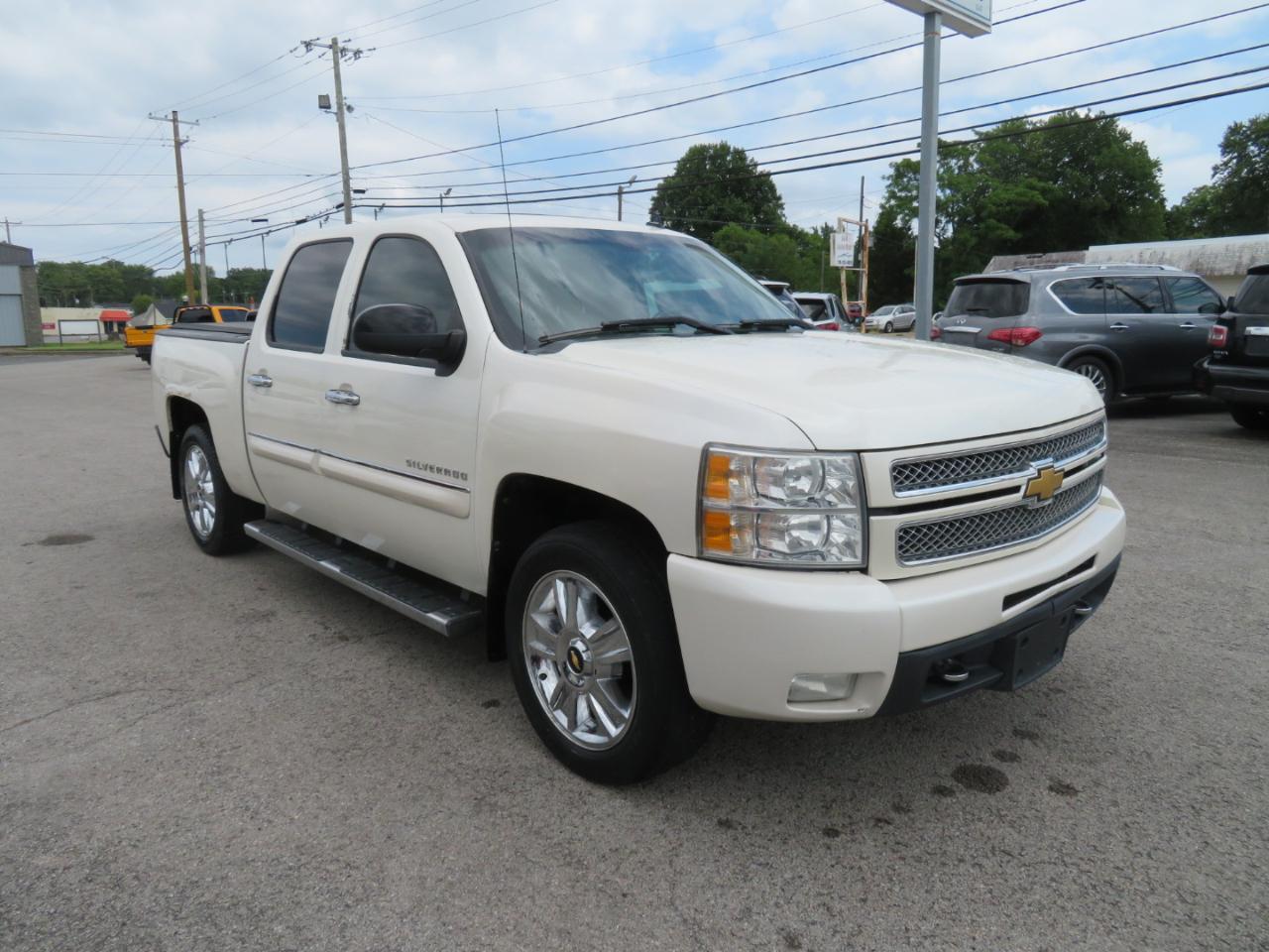 Chevrolet Silverado 1500 4WD Crew Cab 143.5" LTZ 2012