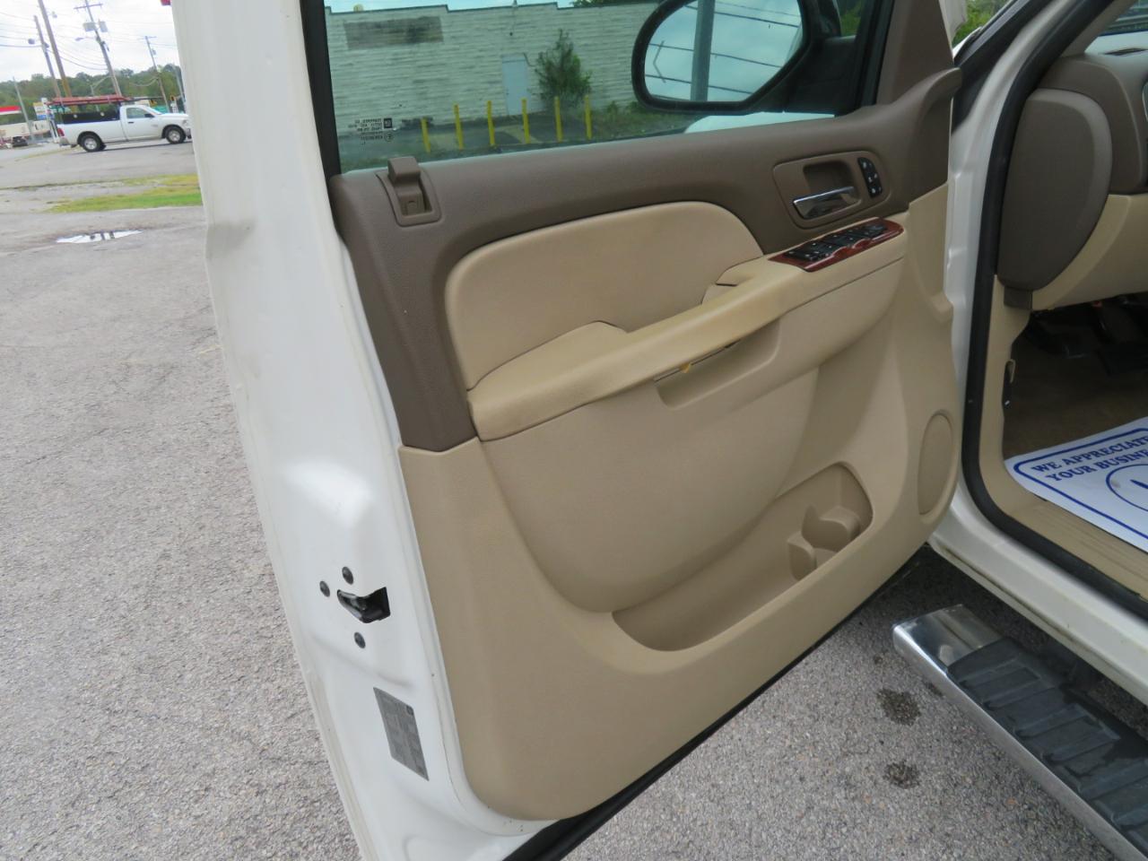 Chevrolet Silverado 1500 4WD Crew Cab 143.5" LTZ 2012