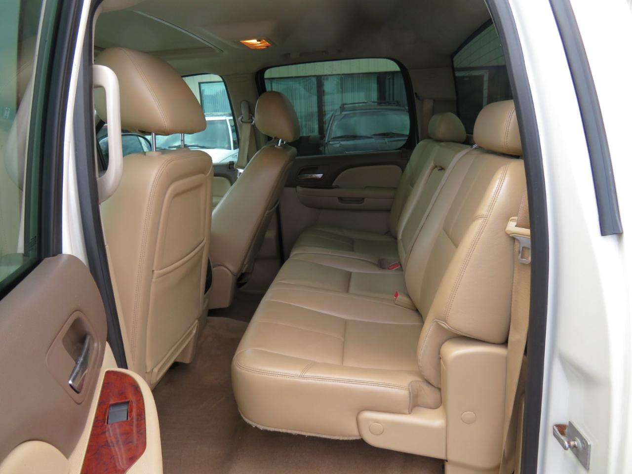 Chevrolet Silverado 1500 4WD Crew Cab 143.5" LTZ 2012