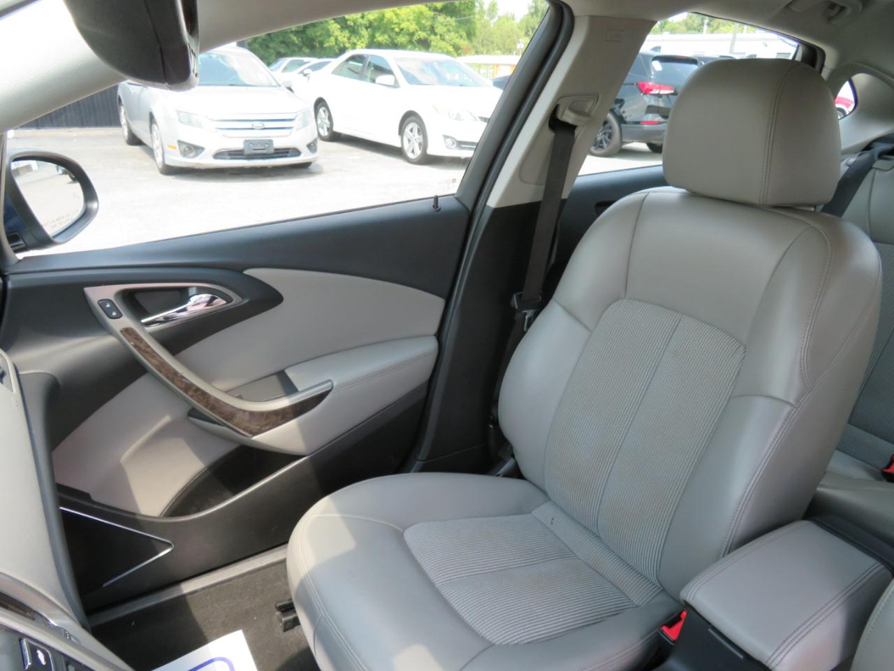 Buick Verano 4dr Sdn Convenience Group 2013