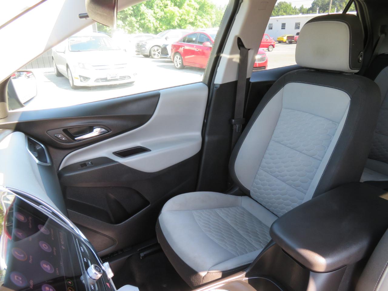Chevrolet Equinox AWD 4dr LT w/2LT 2020