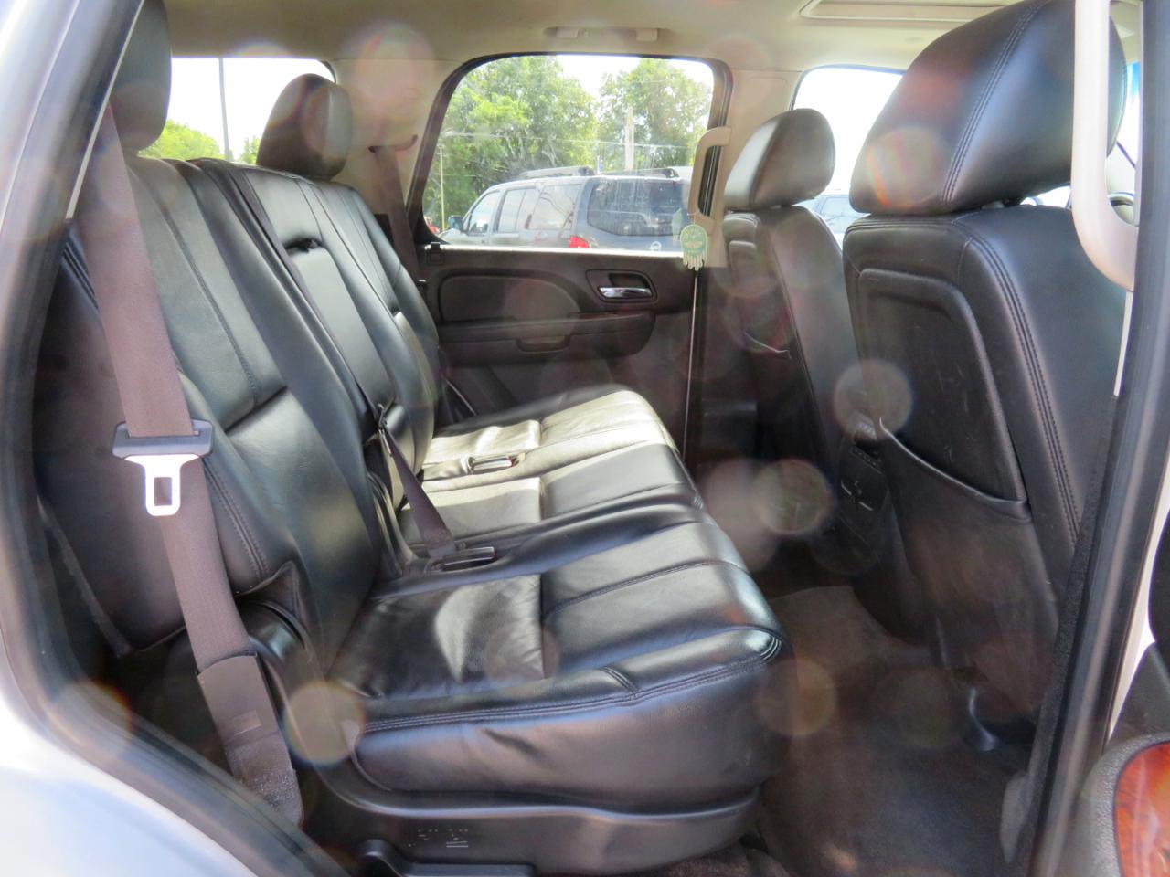Chevrolet Tahoe 4WD 4dr 1500 LT 2012