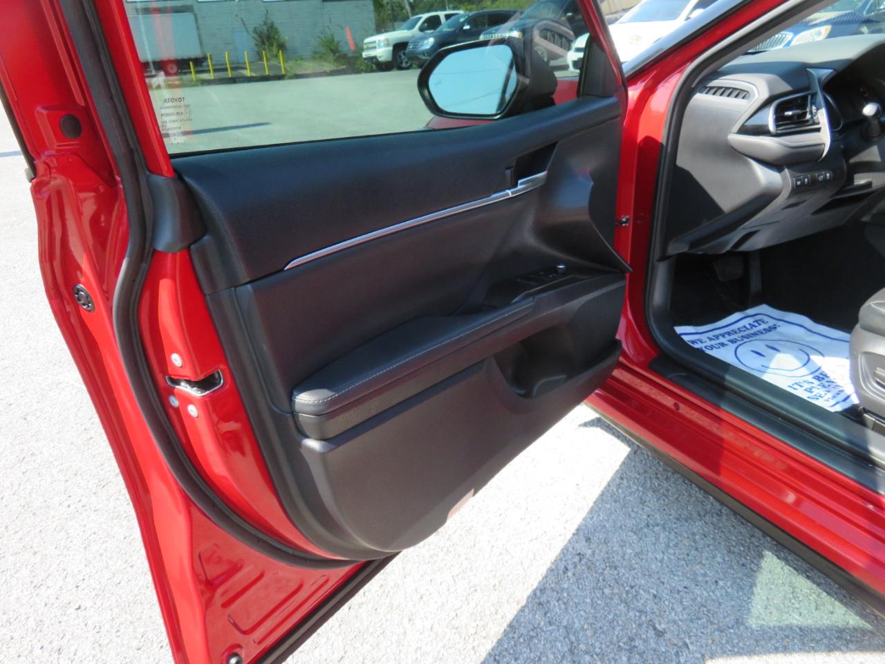 Toyota Camry XSE Auto (Natl) 2021