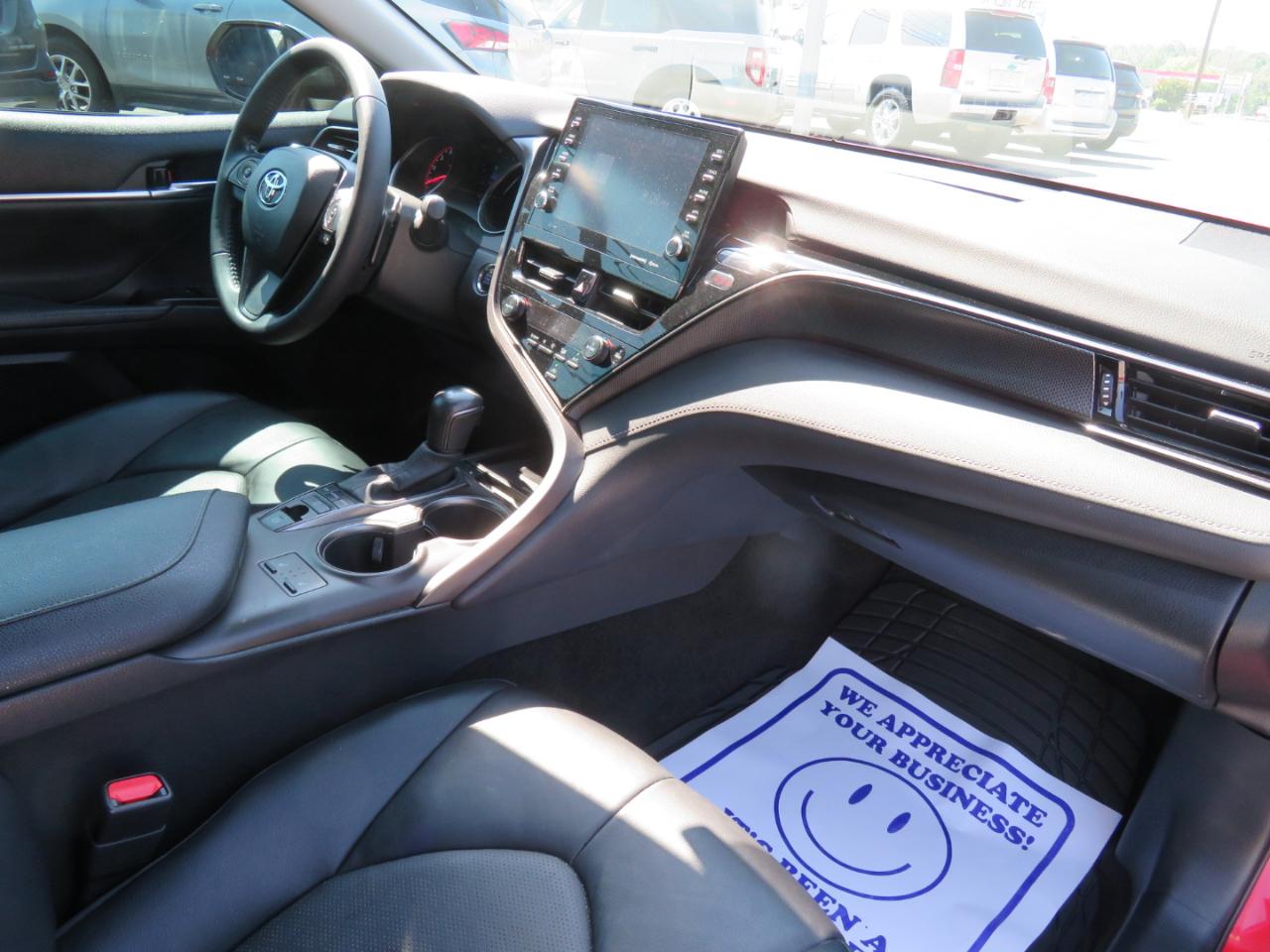 Toyota Camry XSE Auto (Natl) 2021