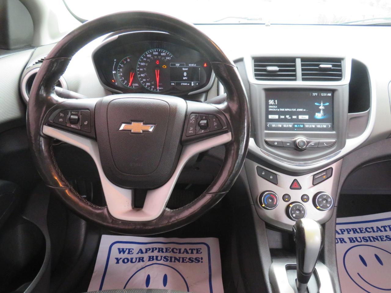 Chevrolet Sonic 4dr Sdn Auto LT 2017