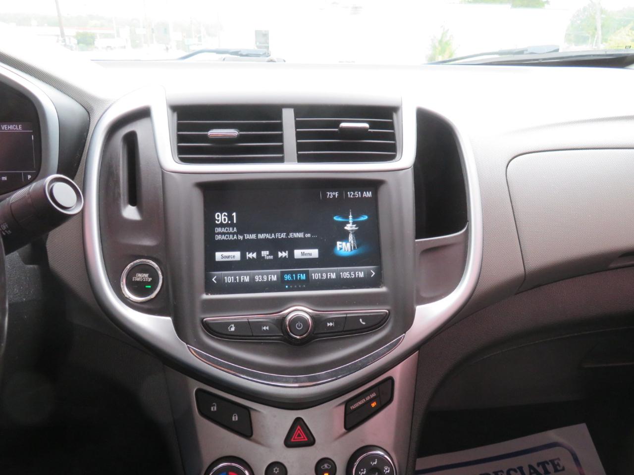 Chevrolet Sonic 4dr Sdn Auto LT 2017