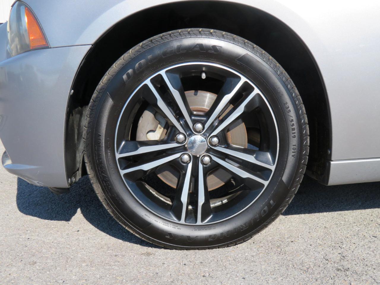 Dodge Charger 4dr Sdn SXT Plus AWD 2014