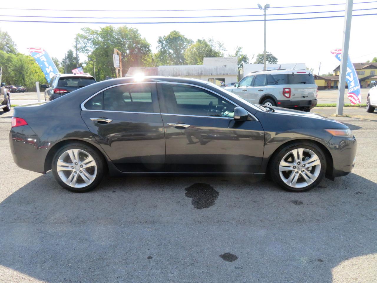 Acura TSX 4dr Sdn V6 Auto 2011