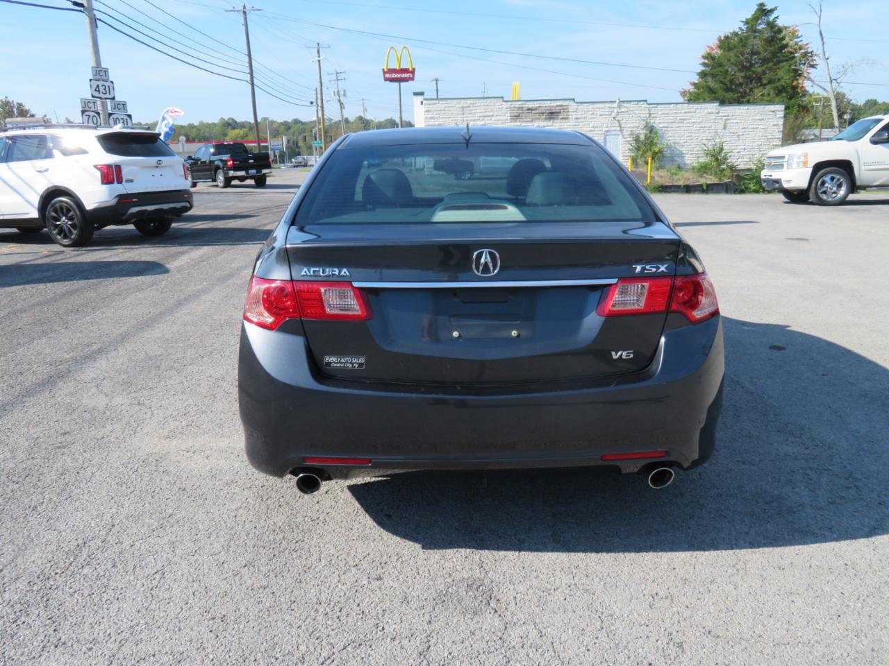 Acura TSX 4dr Sdn V6 Auto 2011