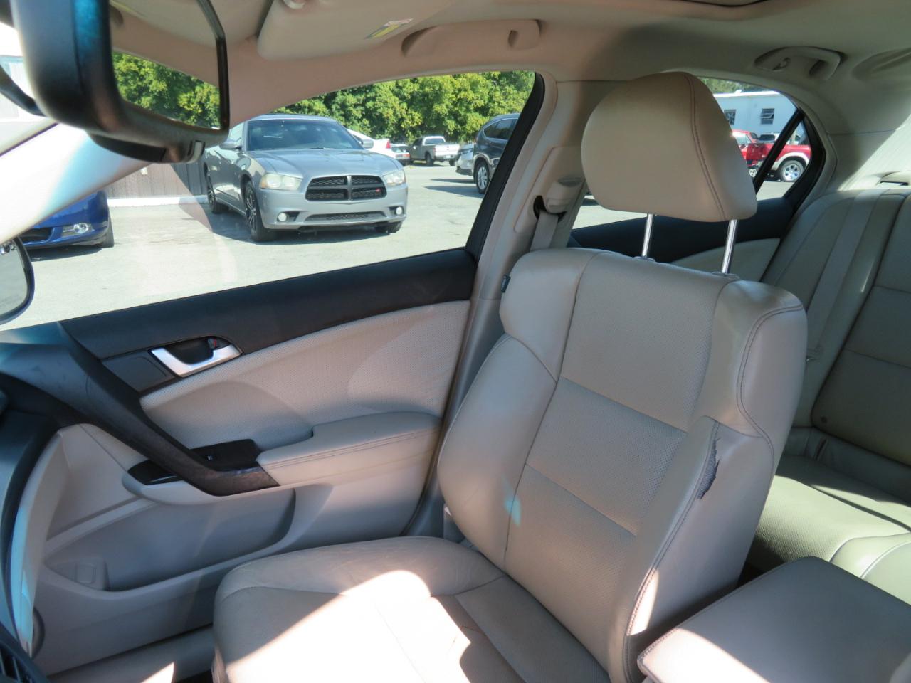 Acura TSX 4dr Sdn V6 Auto 2011